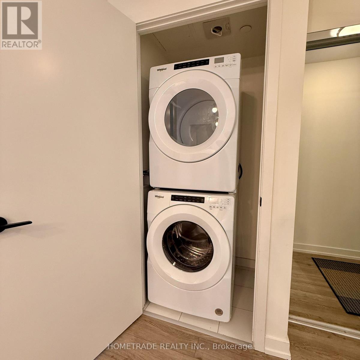 803 - 335 Wheat Boom Drive, Oakville, Ontario  L6H 7Y1 - Photo 10 - W12852866