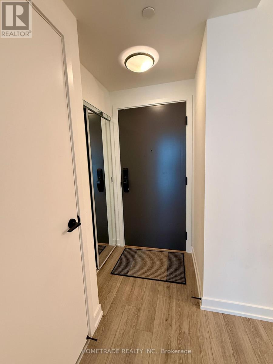 803 - 335 Wheat Boom Drive, Oakville, Ontario  L6H 7Y1 - Photo 2 - W12852866