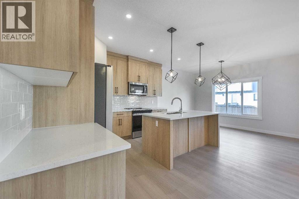 122 Sandpiper Bend, Chestermere, Alberta  T1X 2S8 - Photo 6 - A2292925