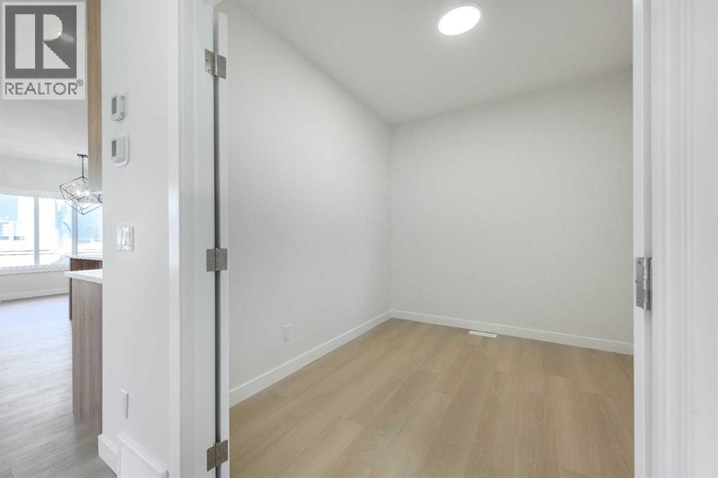 126 Sandpiper Bend, Chestermere, Alberta  T1X 2S8 - Photo 12 - A2292958