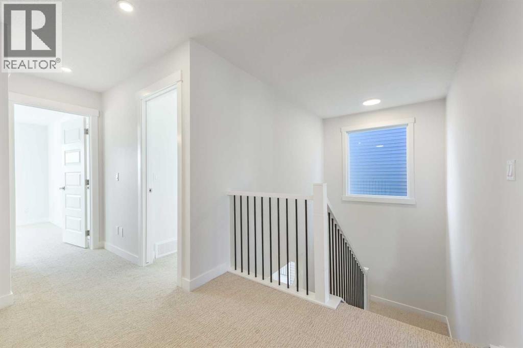 126 Sandpiper Bend, Chestermere, Alberta  T1X 2S8 - Photo 16 - A2292958