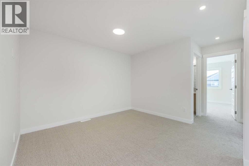 126 Sandpiper Bend, Chestermere, Alberta  T1X 2S8 - Photo 18 - A2292958