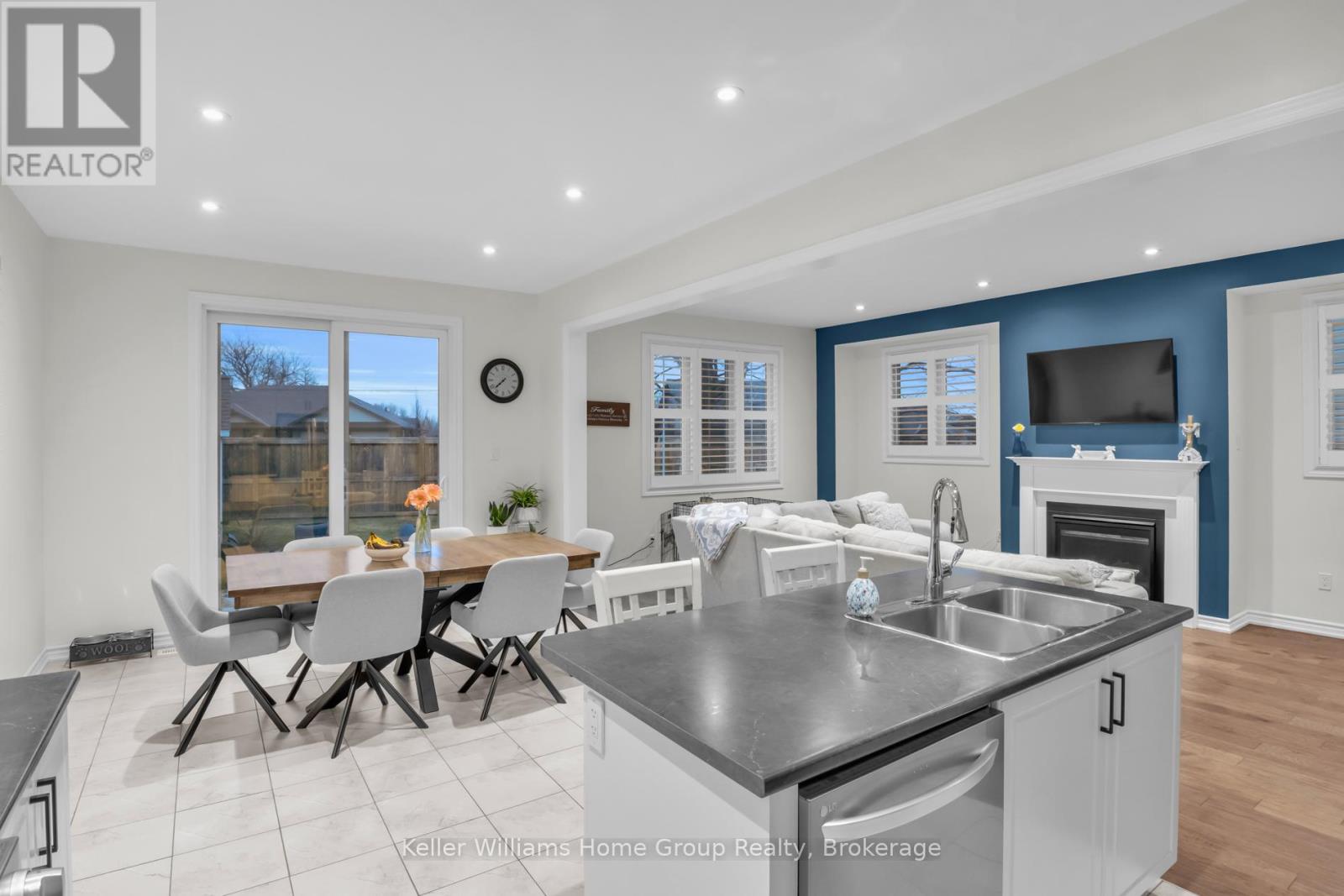 192 Harpin Way E, Centre Wellington, Ontario  N1M 0G8 - Photo 24 - X12950438