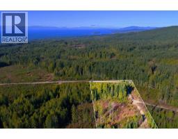 LOT 3 LOCKYER ROAD, Roberts Creek, British Columbia
