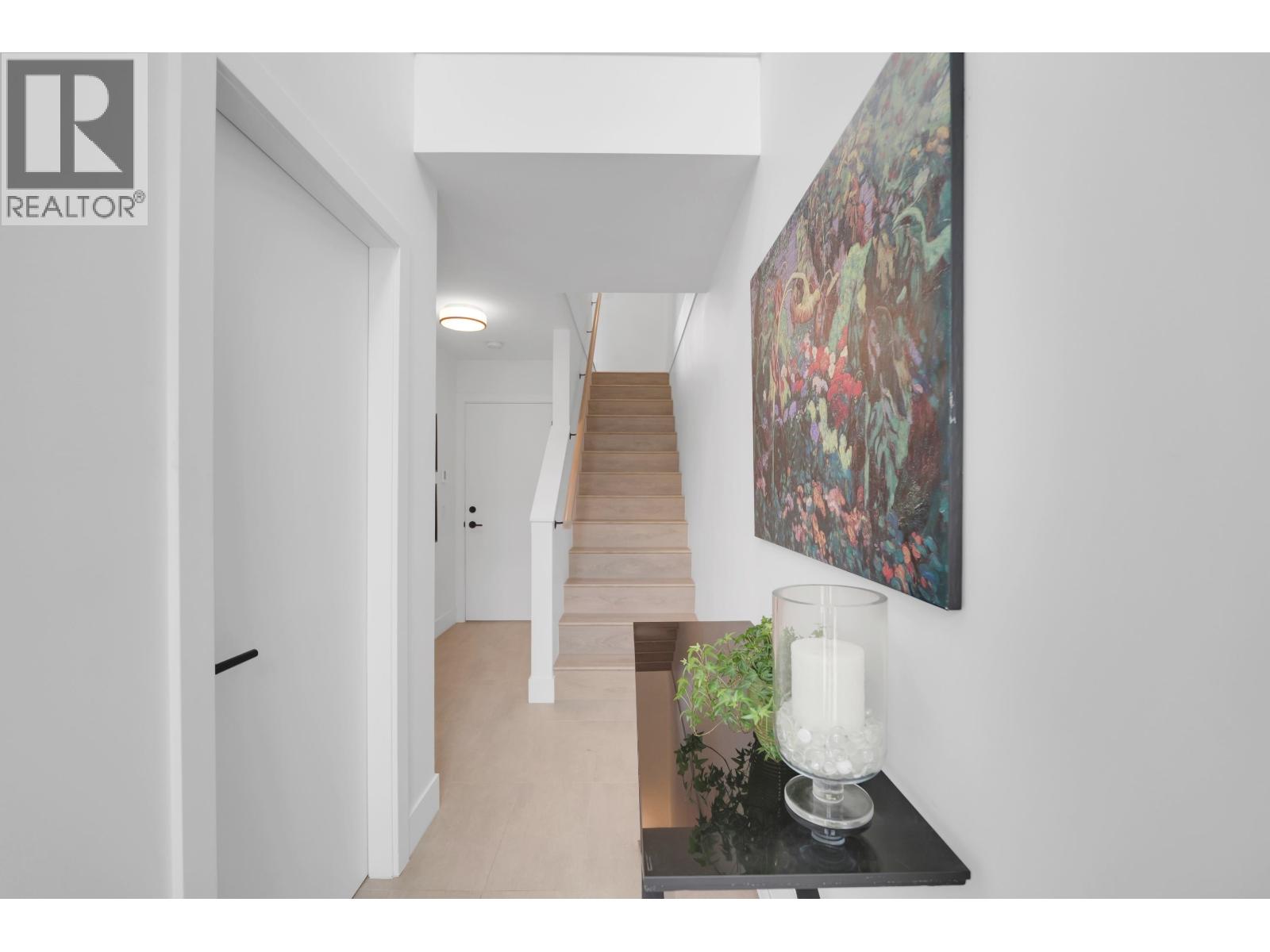 38043 Helm Way, Squamish, British Columbia  V8B 1E6 - Photo 10 - R3106768