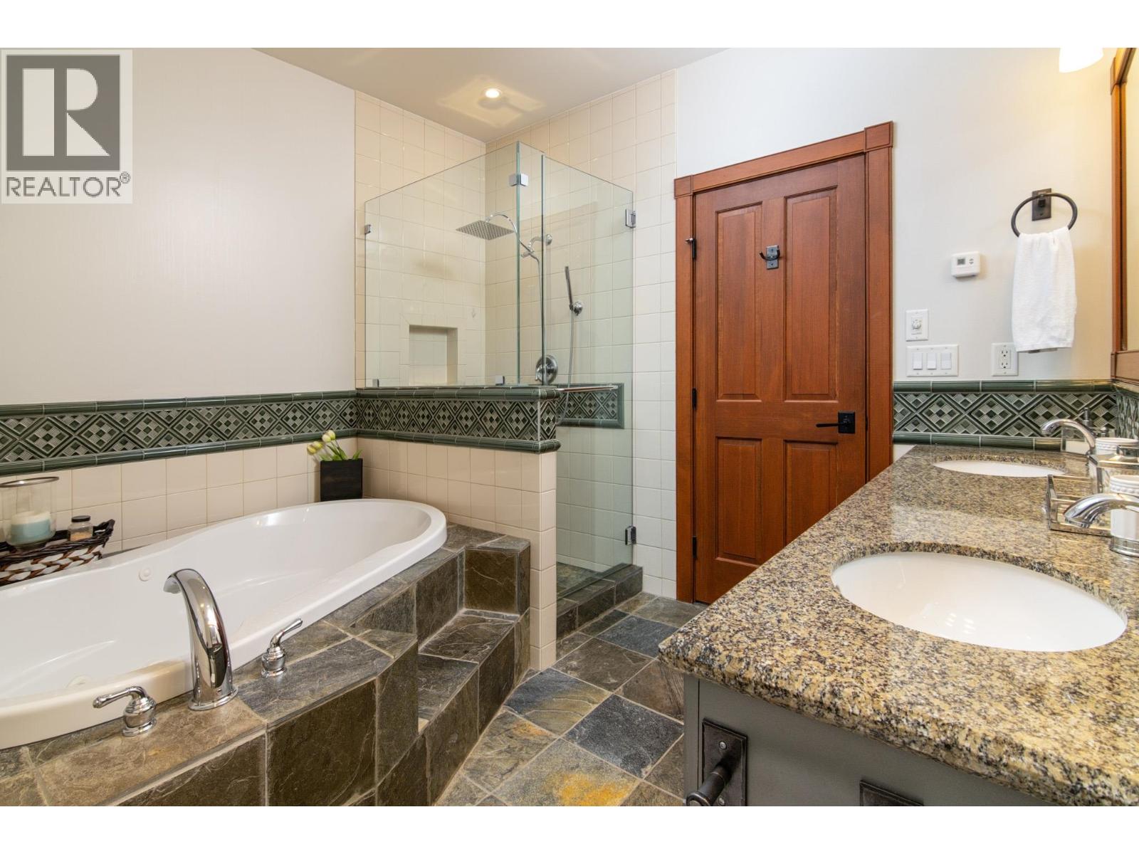 8 2500 Taluswood Place, Whistler, British Columbia  V8E 0R2 - Photo 17 - R3106786