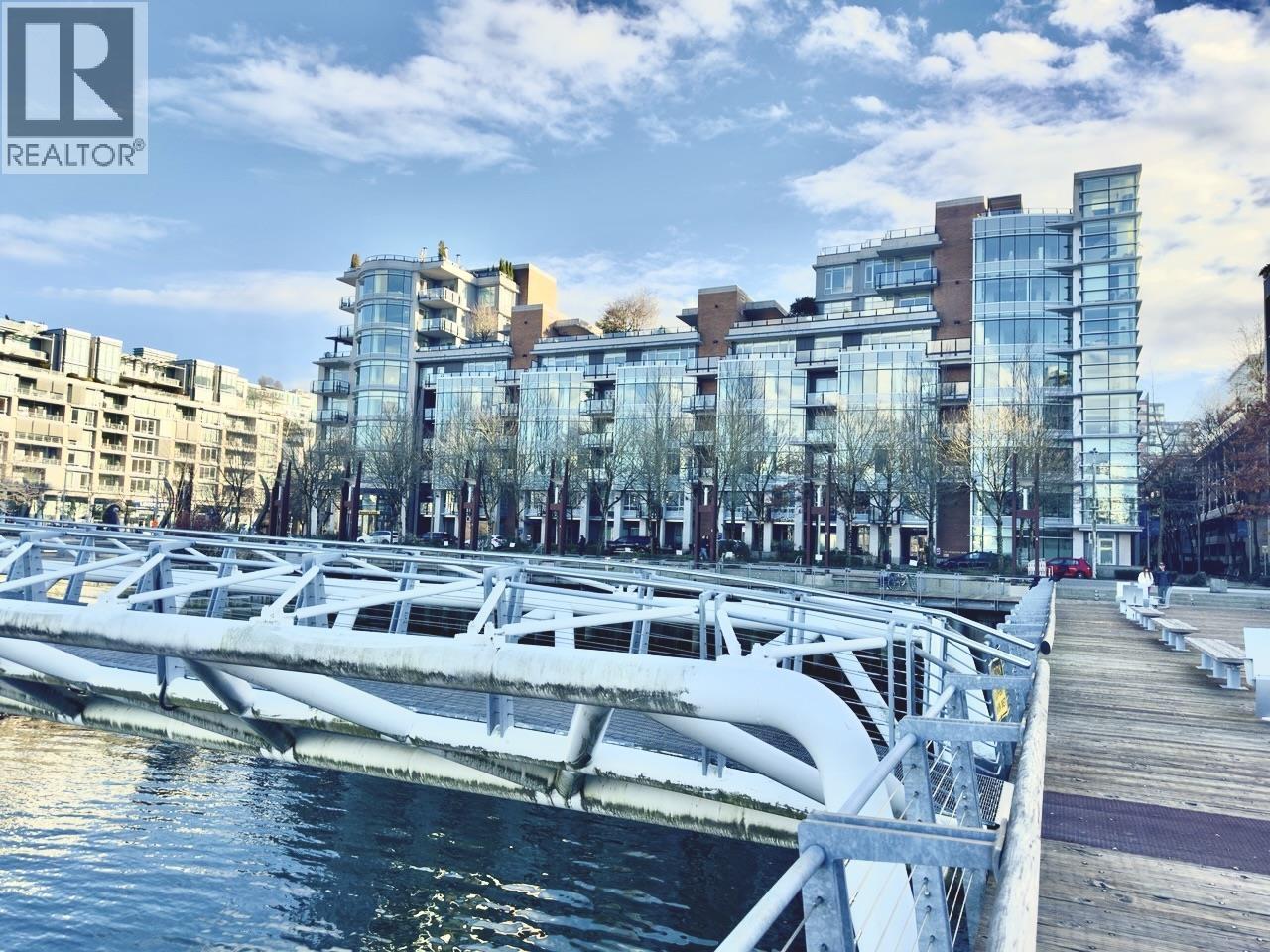 102 128 Athletes Way, Vancouver, British Columbia  V5Y 0B5 - Photo 39 - R3106788