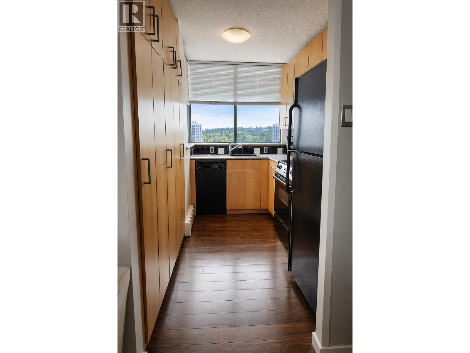 1601 9280 Salish Court, Burnaby, British Columbia  V3J 7J8 - Photo 8 - R3106789