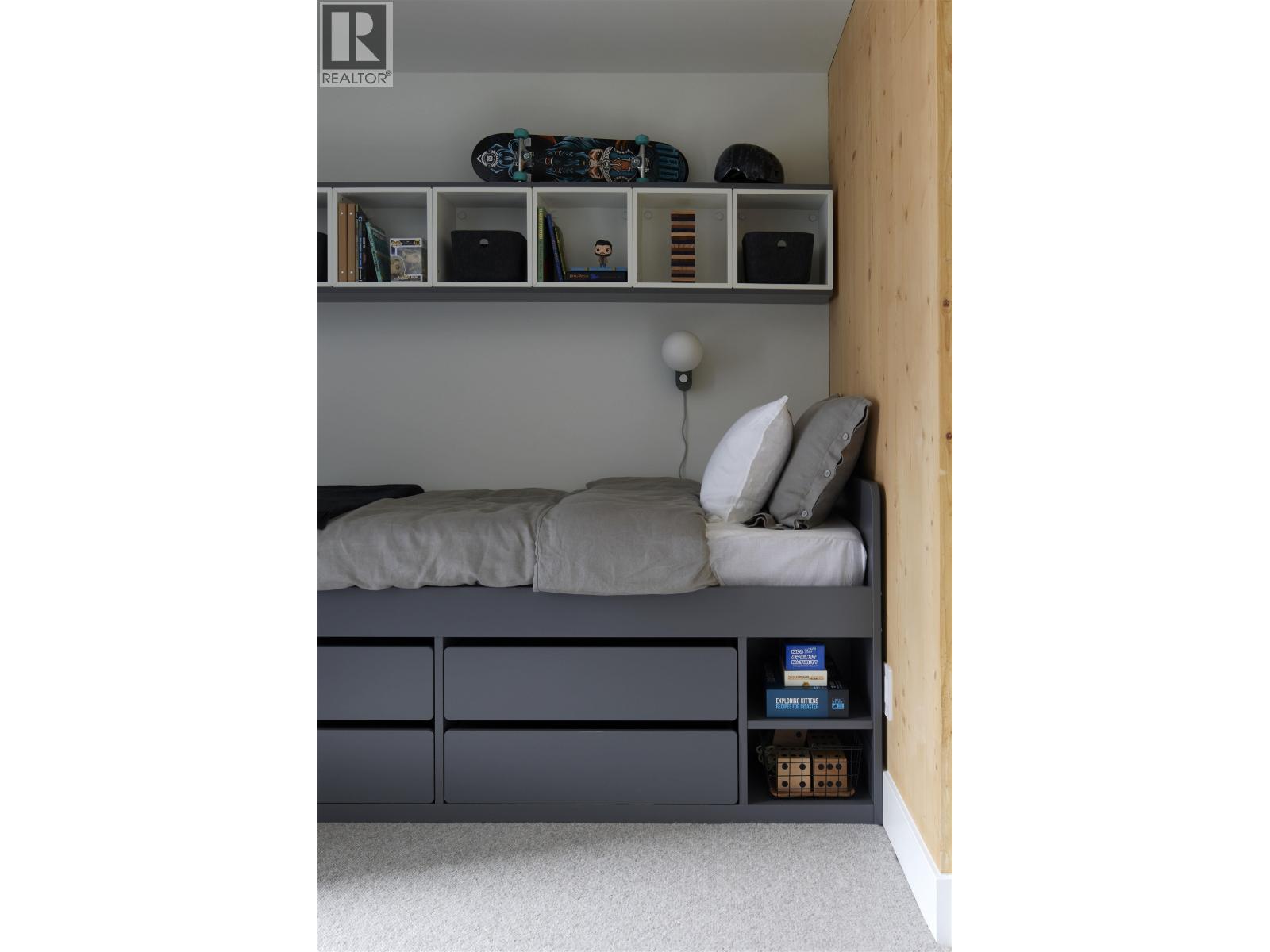 108 310 Salter Street, New Westminster, British Columbia  V3M 0N7 - Photo 10 - R3106800