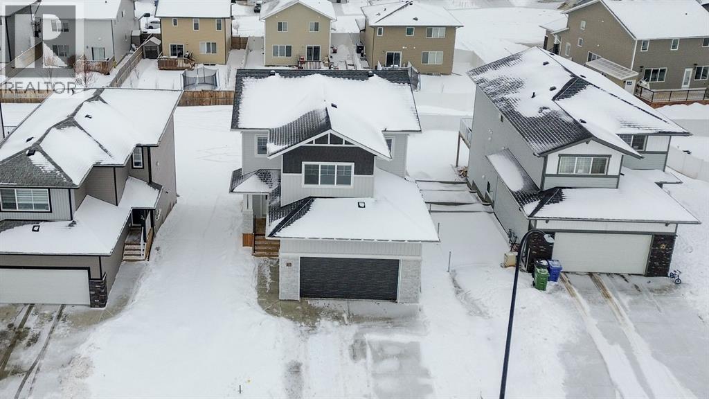 38 Thayer Close, Red Deer, Alberta  T4P 0W7 - Photo 1 - A2285298