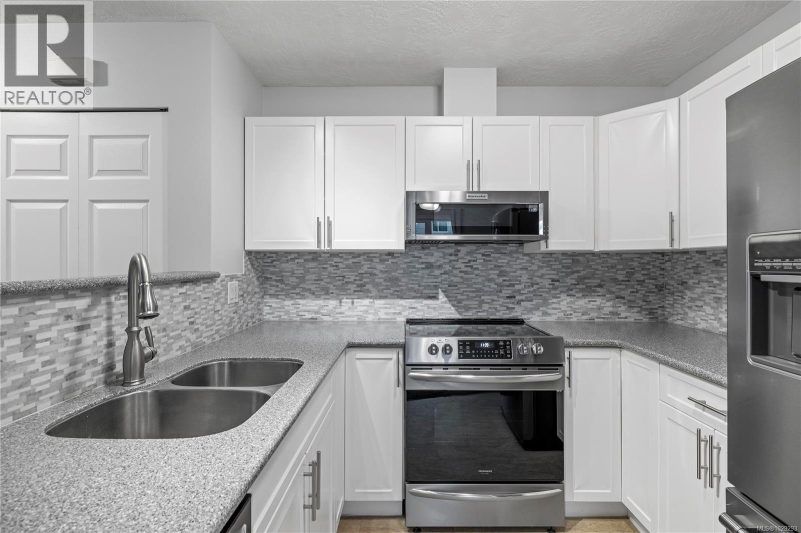 125 2191 Murrelet Dr, Comox, British Columbia  V9M 3Y1 - Photo 8 - 1029293