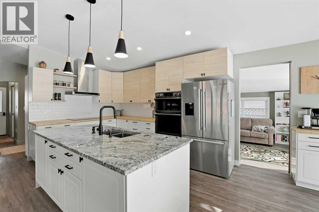 5750 41 Street Crescent, Red Deer, Alberta  T4N 1B2 - Photo 10 - A2297021