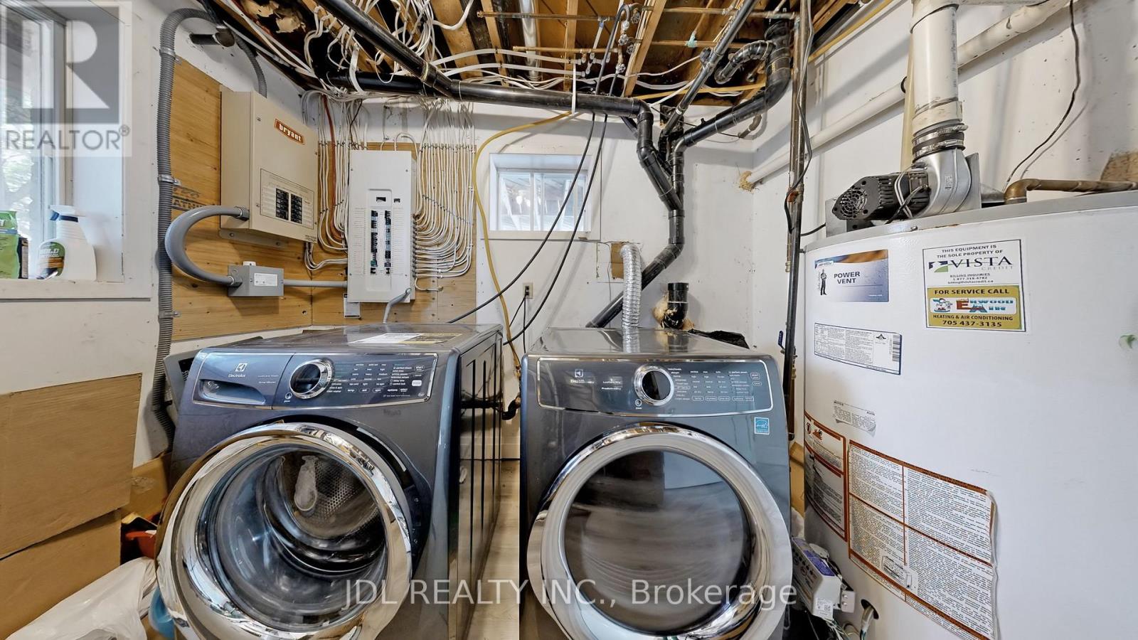 11 Red Robin Road, Georgina, Ontario  L4P 3E9 - Photo 38 - N12939934