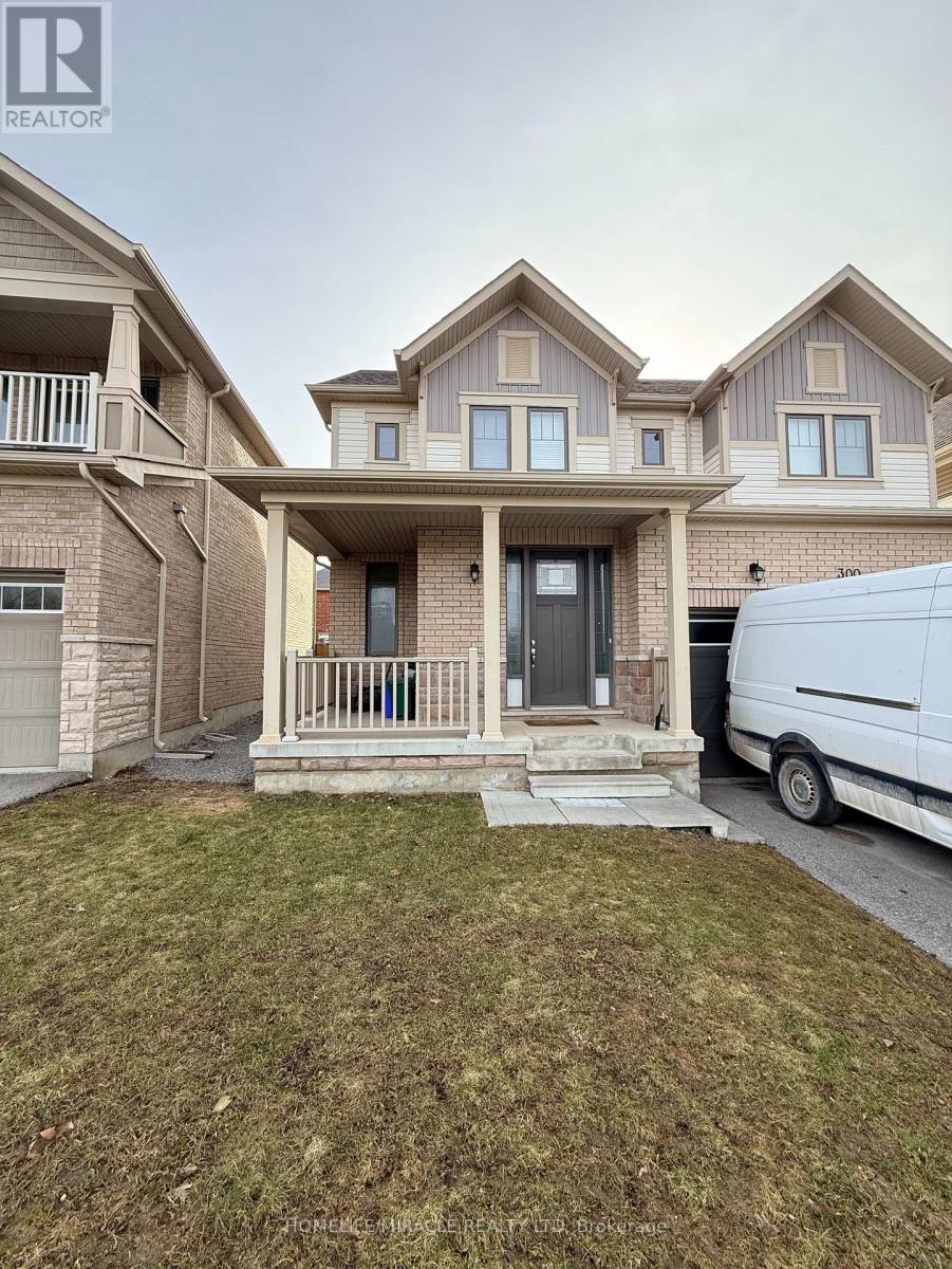 300 Symington Court, Oshawa, Ontario  L1L 0J9 - Photo 6 - E12954416