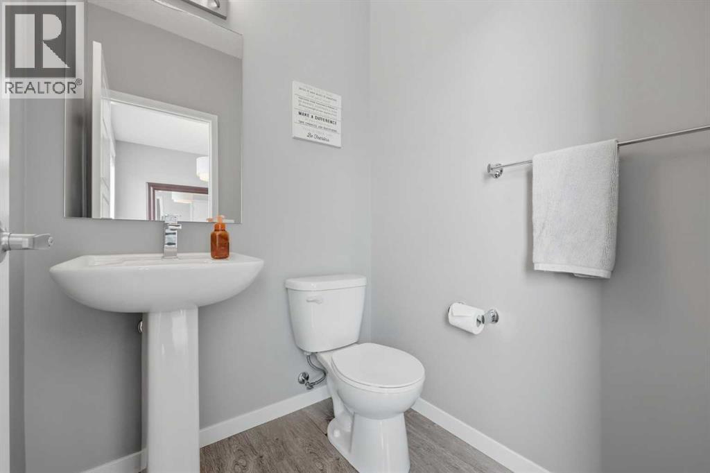 147 New Brighton Walk Se, Calgary, Alberta  T2Z 5C7 - Photo 22 - A2295924