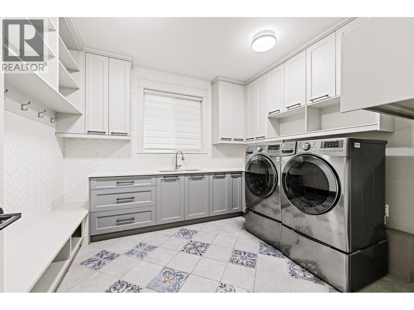 10395 Whistler Place, Richmond, British Columbia  V7E 4C6 - Photo 16 - R3106773