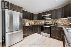 51 Marr Drive, Centre Wellington, Ontario  N0B 1S0 - Photo 11 - X12954426