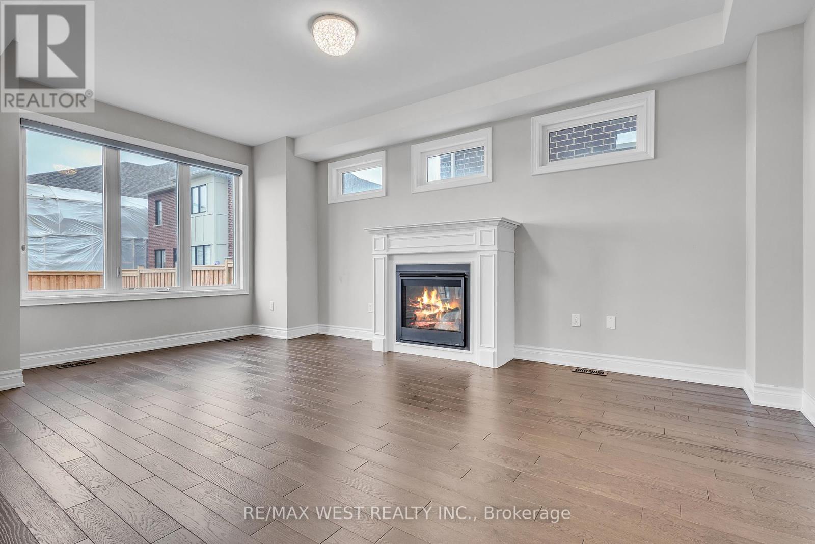 65 Port Royal Avenue, Vaughan, Ontario  L4H 4K6 - Photo 11 - N12954396