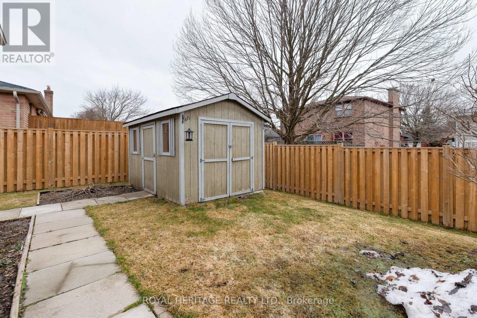 322 Victoria Avenue N, Kawartha Lakes, Ontario  K9V 5T6 - Photo 35 - X12952370