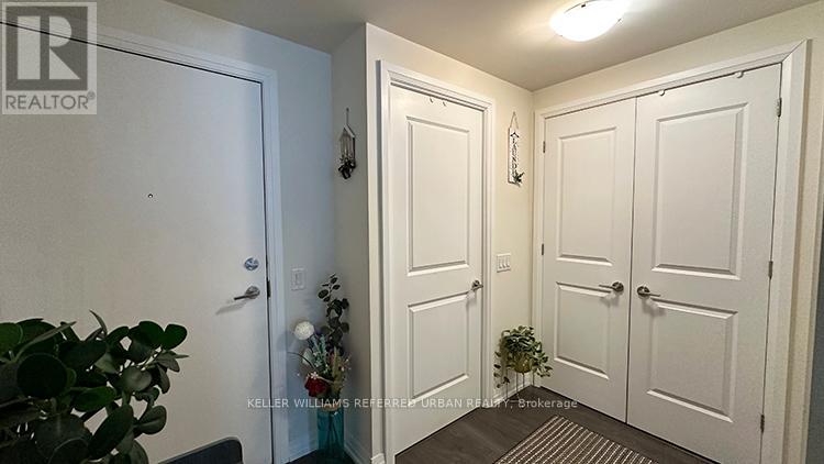 1001 - 50 Thomas Riley Road, Toronto, Ontario  M9B 0C5 - Photo 3 - W12954406