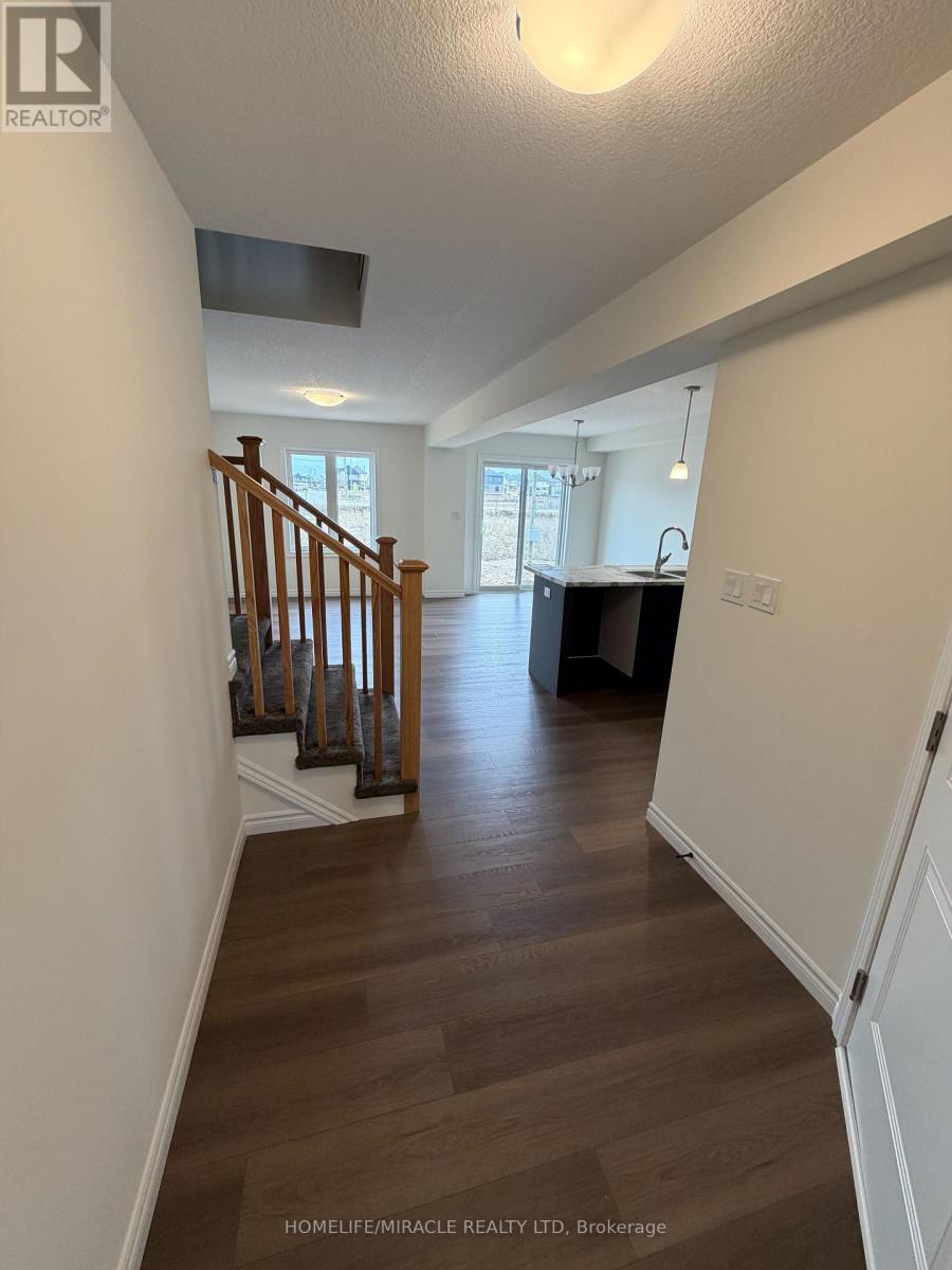 115 Mattingley Street, Brant, Ontario  N3L 2M2 - Photo 10 - X12954404