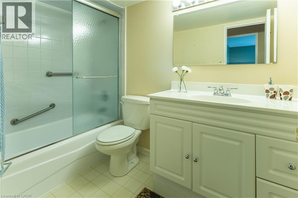 225 Harvard Place Unit# 1408, Waterloo, Ontario  N2J 4H4 - Photo 21 - 40814645