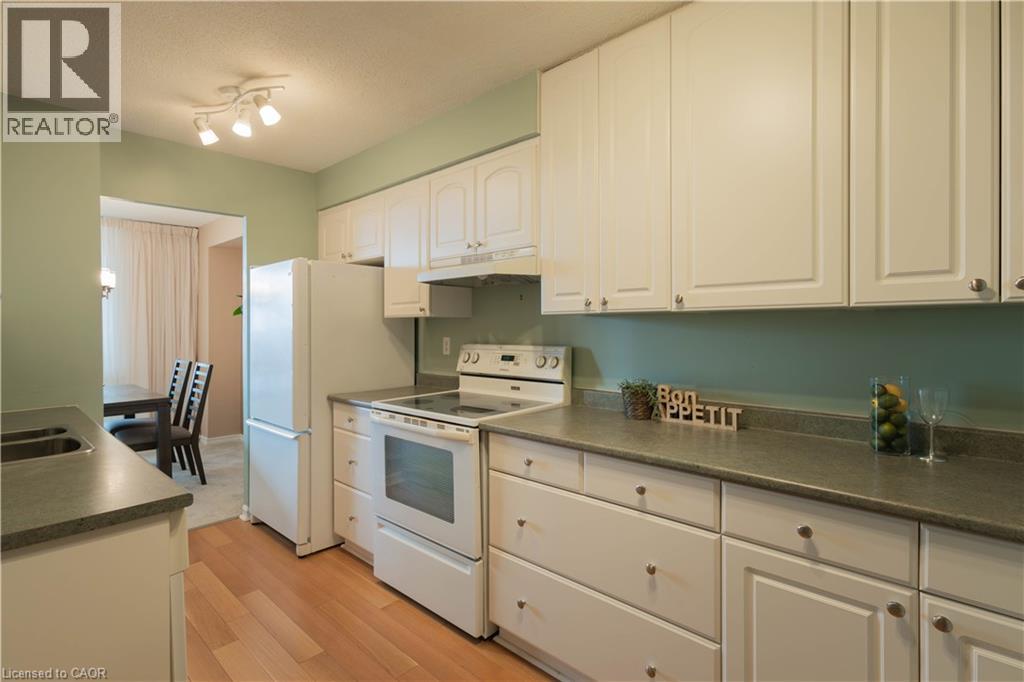 225 Harvard Place Unit# 1408, Waterloo, Ontario  N2J 4H4 - Photo 12 - 40814645