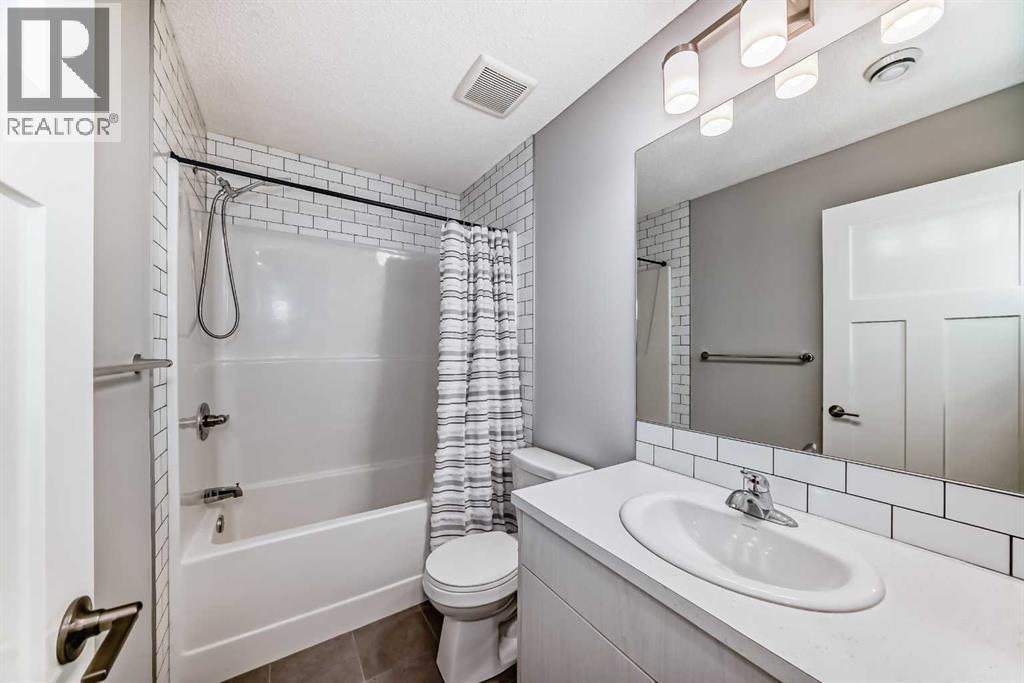 129 Lucas Crescent Nw, Calgary, Alberta  T3P 1M6 - Photo 33 - A2288874