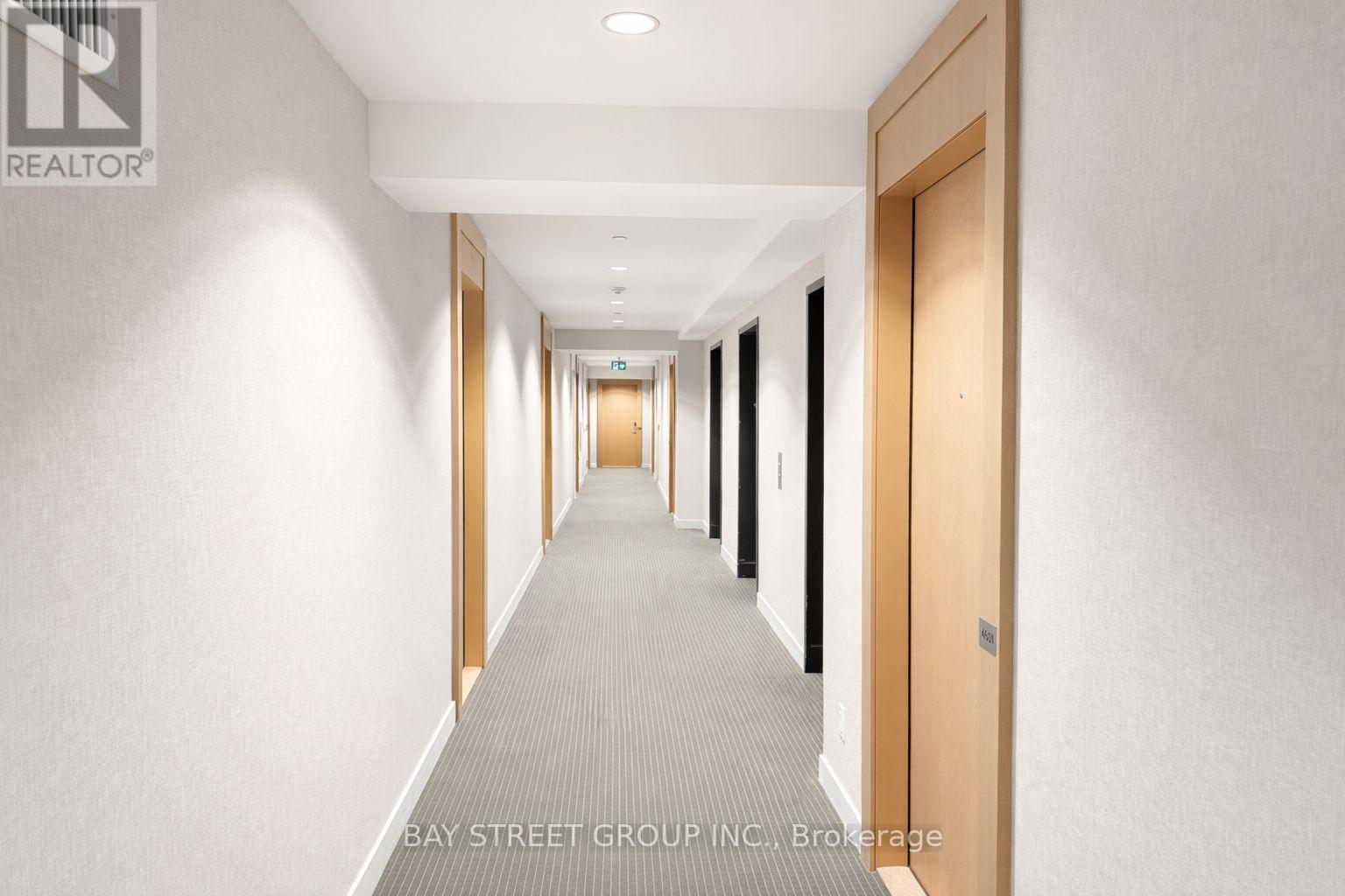 4602 - 7 Grenville Street, Toronto, Ontario  M4Y 0E9 - Photo 12 - C12954166