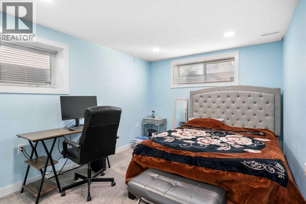 12 Brightoncrest Manor, Calgary, Alberta  T2Z 0P8 - Photo 28 - A2293574