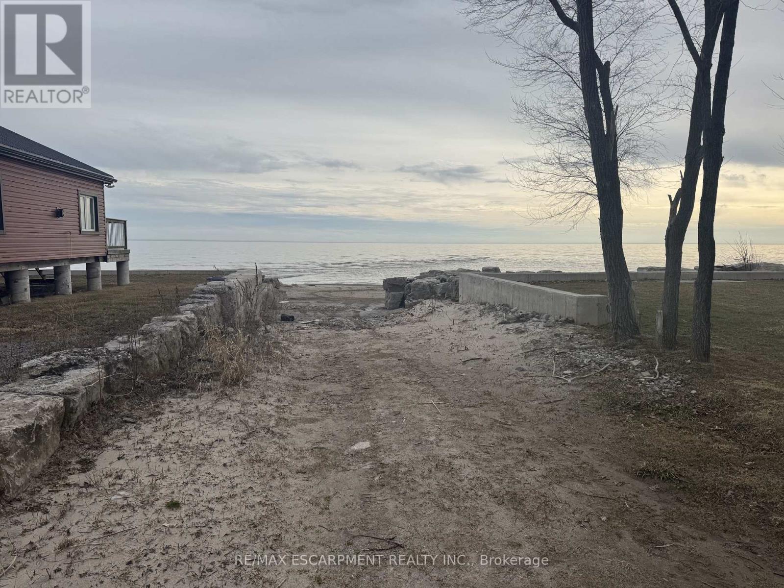 16 Swallow Lane, Haldimand, Ontario  N0A 1P0 - Photo 50 - X12933256