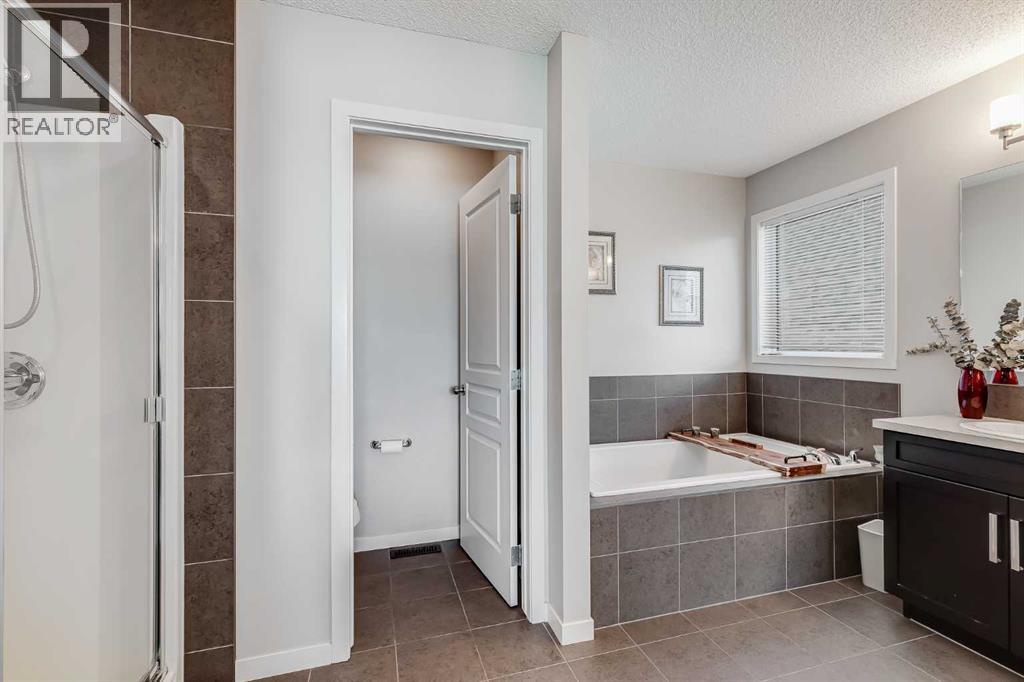 311 Reunion Green Nw, Airdrie, Alberta  T4B 3W4 - Photo 18 - A2296062