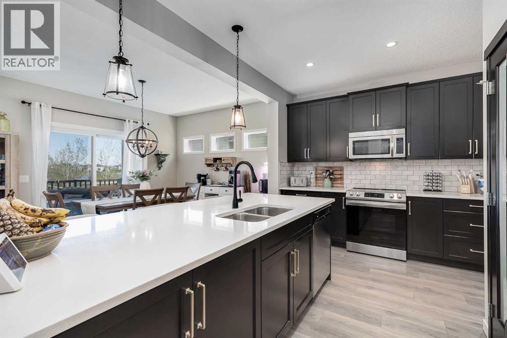 311 Reunion Green Nw, Airdrie, Alberta  T4B 3W4 - Photo 8 - A2296062