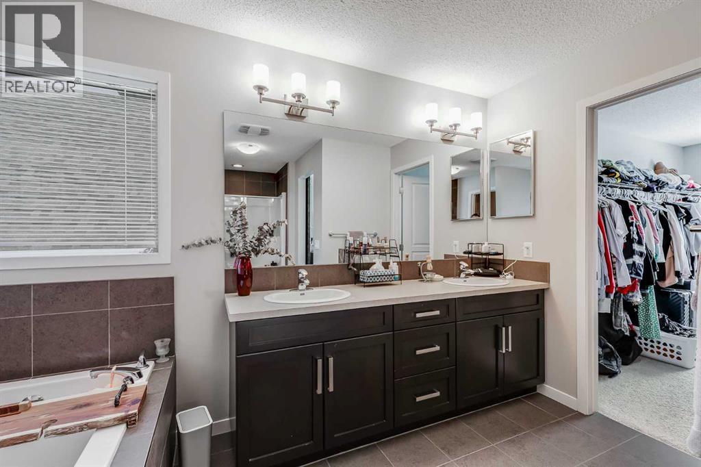 311 Reunion Green Nw, Airdrie, Alberta  T4B 3W4 - Photo 19 - A2296062