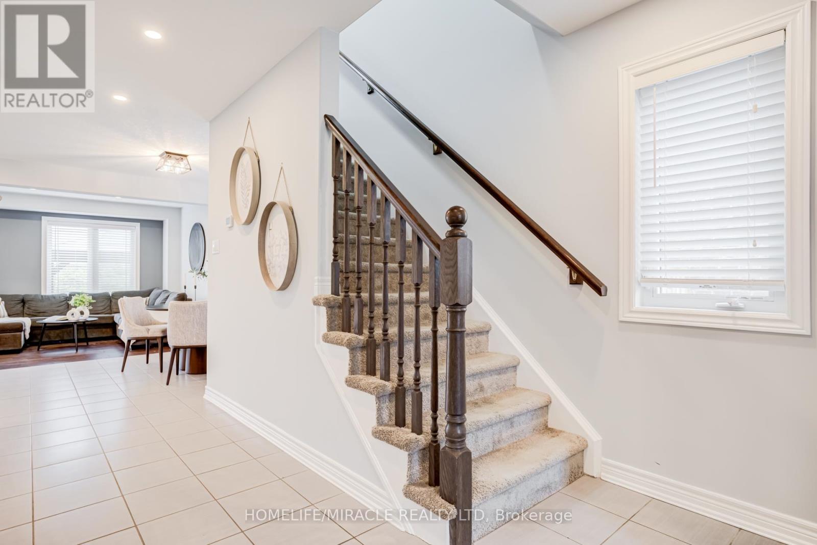 179 Hutchinson Drive, New Tecumseth, Ontario  L9R 0P9 - Photo 28 - N12954424