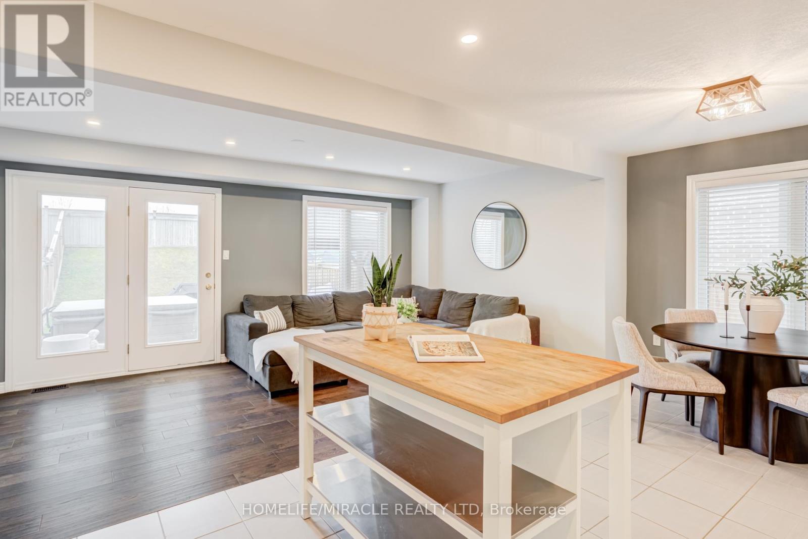 179 Hutchinson Drive, New Tecumseth, Ontario  L9R 0P9 - Photo 21 - N12954424