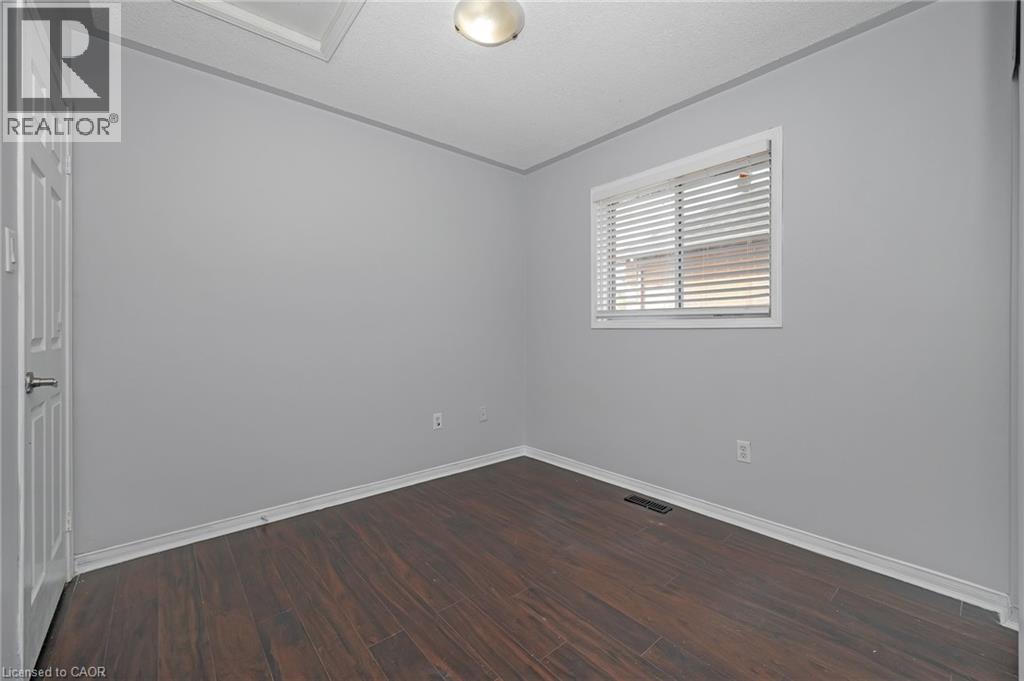 510 Taylor Crescent, Burlington, Ontario  L7L 6G3 - Photo 18 - 40817400