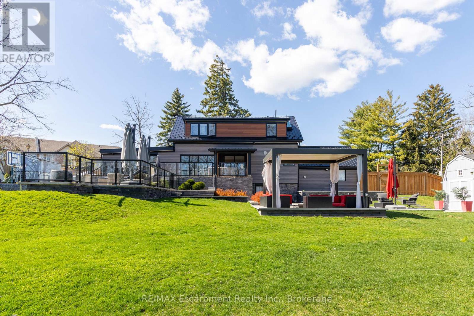 676 Bayshore Boulevard, Burlington, Ontario  L7T 1T2 - Photo 32 - W12954400