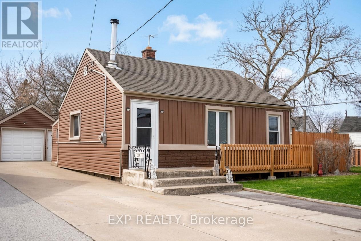 125 GRANTHAM AVENUE S, St. Catharines, Ontario