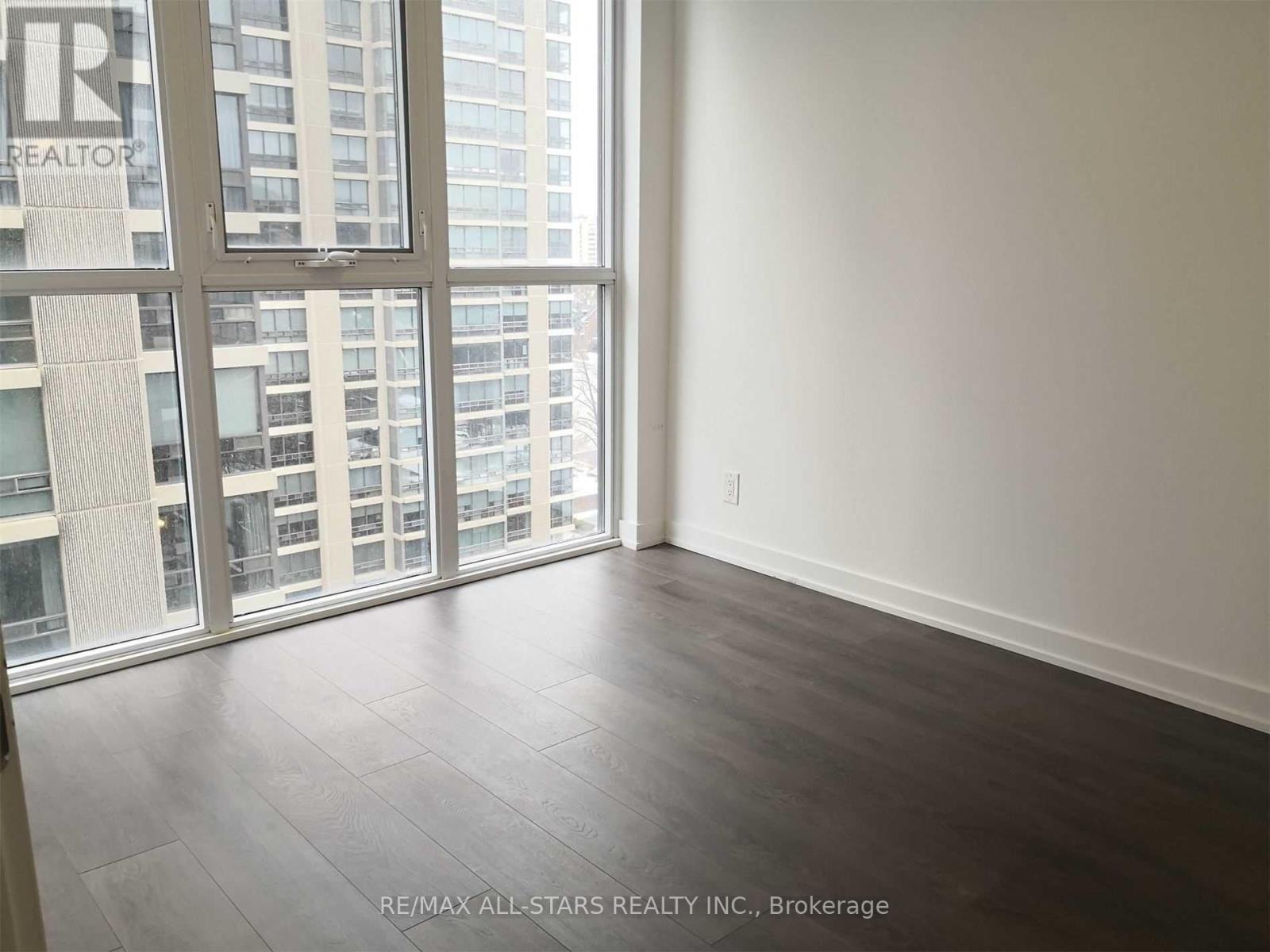 1001 - 609 Avenue Road, Toronto, Ontario  M4V 0B1 - Photo 6 - C12954482