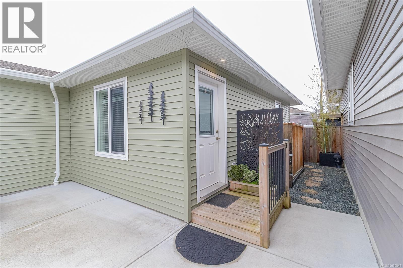 24 7650 Qwuc Chus Lane, Central Saanich, British Columbia  V8M 0B4 - Photo 3 - 1030848