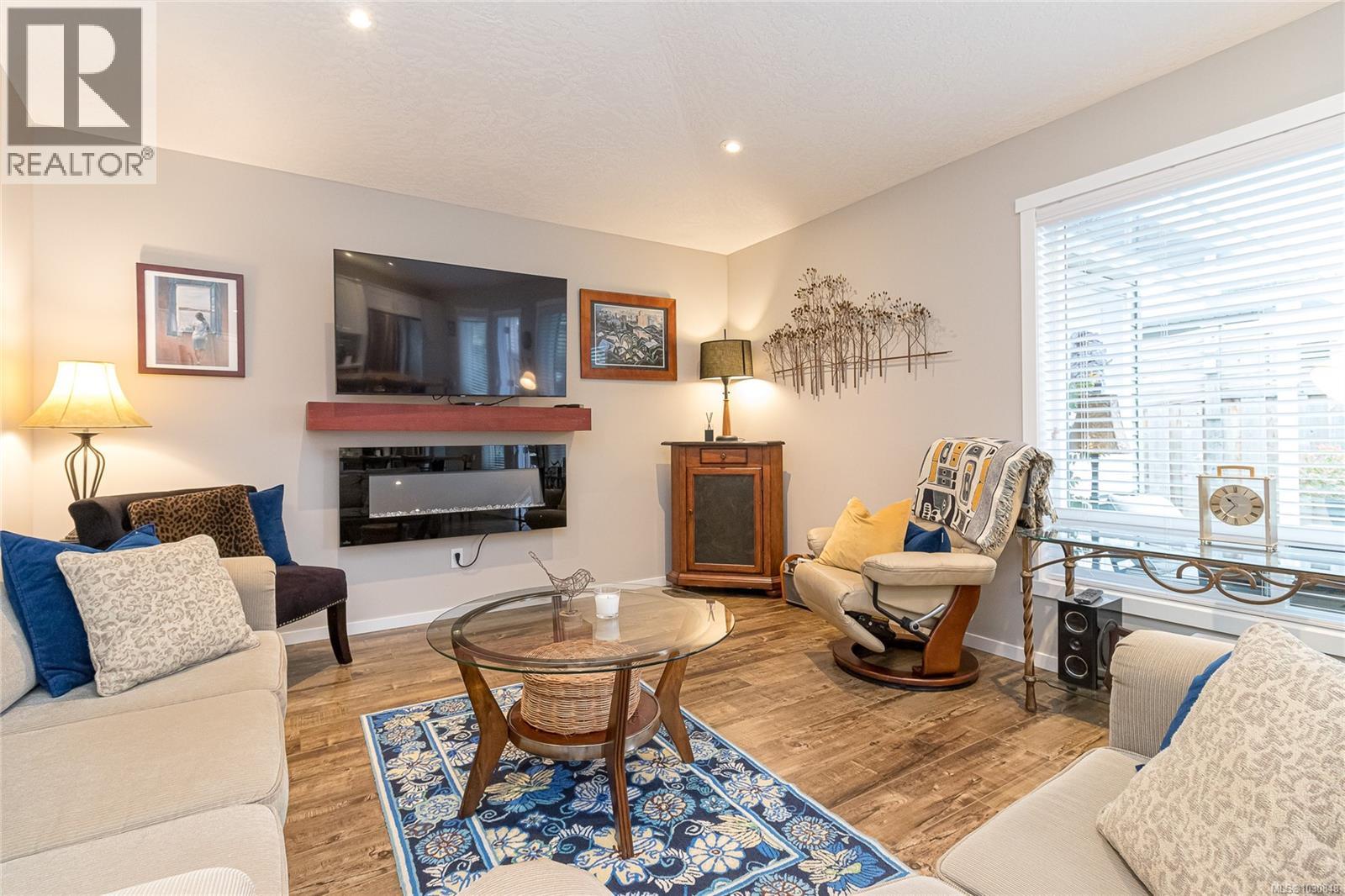 24 7650 Qwuc Chus Lane, Central Saanich, British Columbia  V8M 0B4 - Photo 6 - 1030848