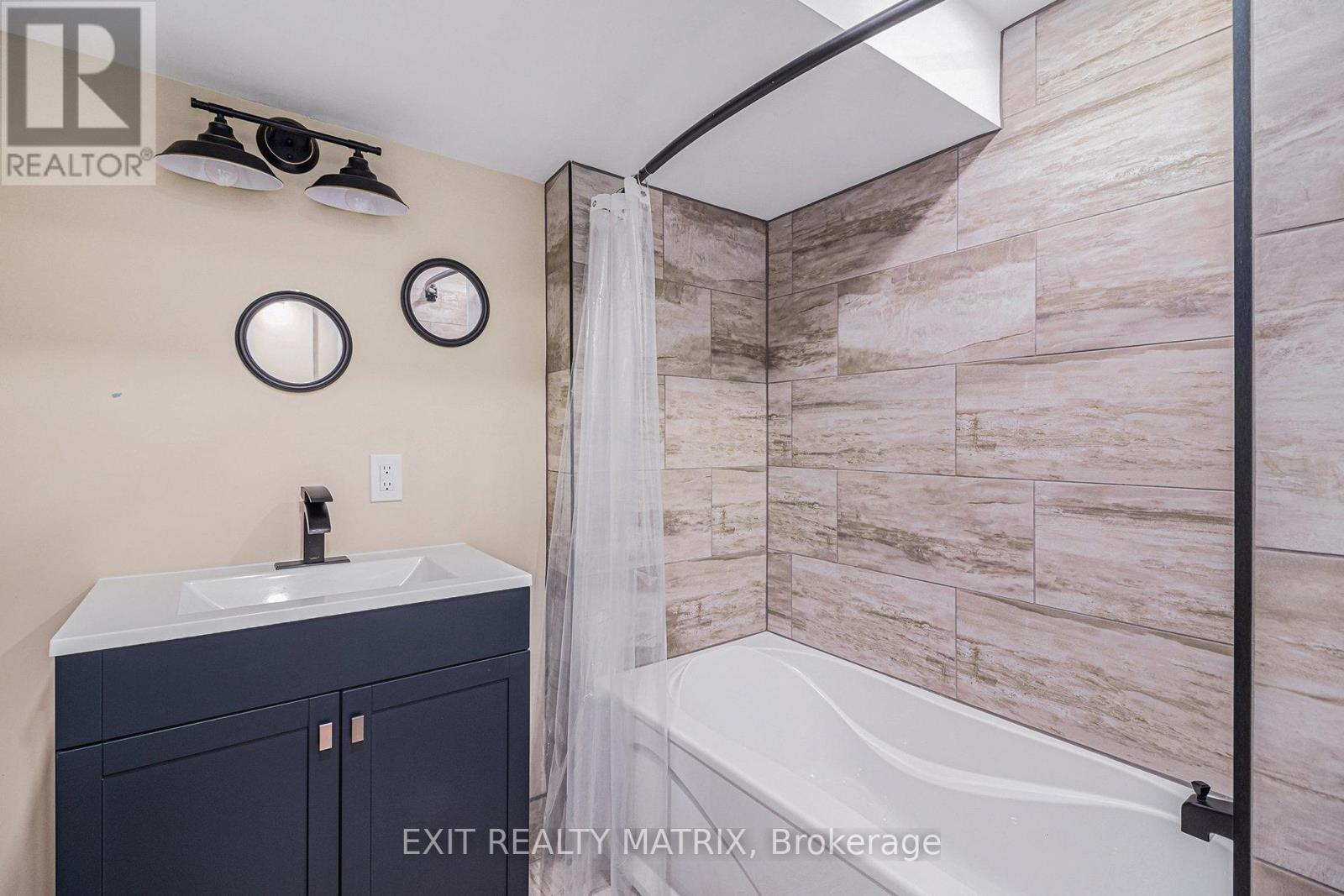 1432 Deavy Way E, Ottawa, Ontario  K1E 2W8 - Photo 17 - X12919766