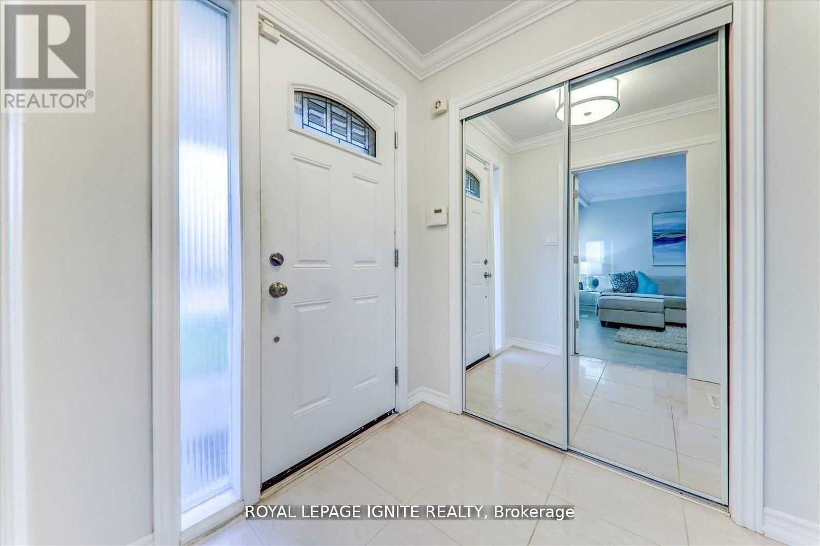 Main - 4010 Ellesmere Road, Toronto, Ontario  M1C 1J2 - Photo 2 - E12954492