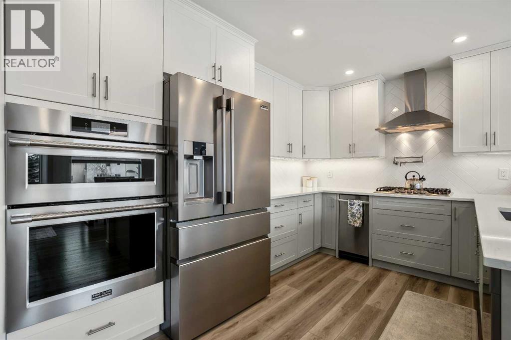 236 Mt Sparrowhawk Place Se, Calgary, Alberta  T2Z 2G8 - Photo 11 - A2294294