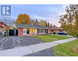 UPPER - 65 HOLCOLM ROAD, Toronto, Ontario