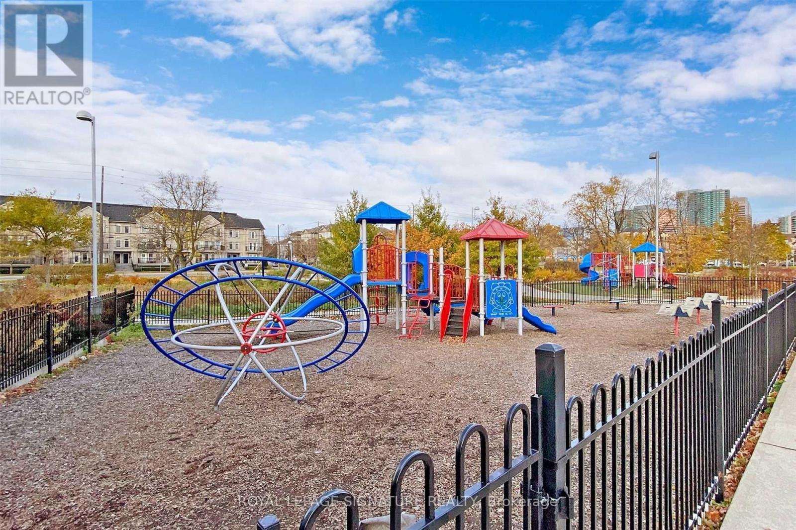 Upper - 65 Holcolm Road, Toronto, Ontario  M2N 2C8 - Photo 21 - C12954466