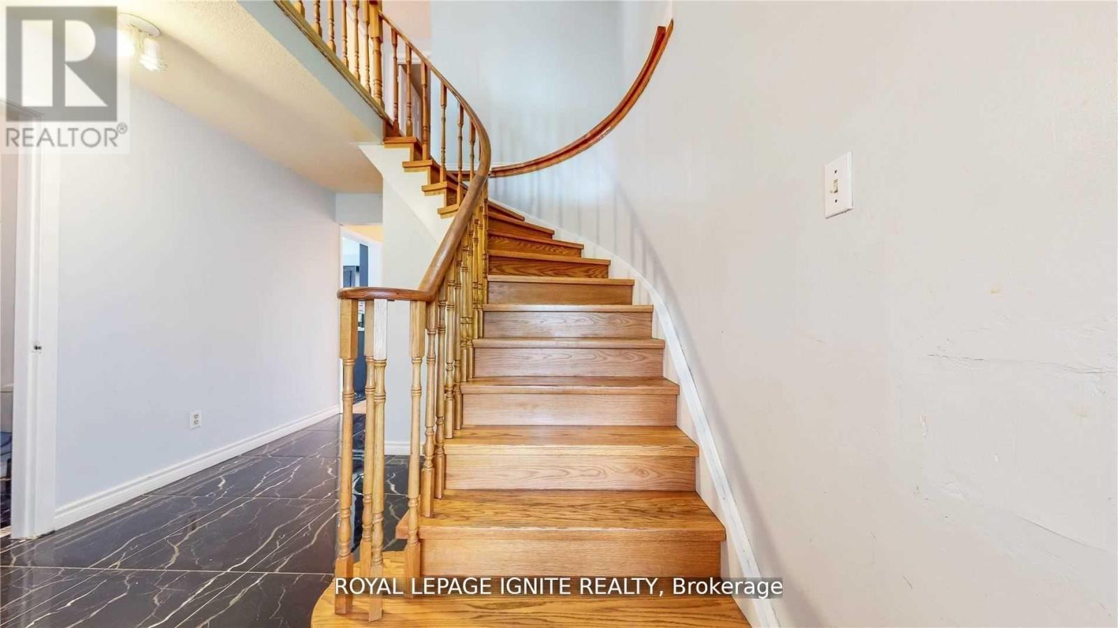 Main - 11 James Edward Drive, Markham, Ontario  L3S 1Y9 - Photo 8 - N12954484