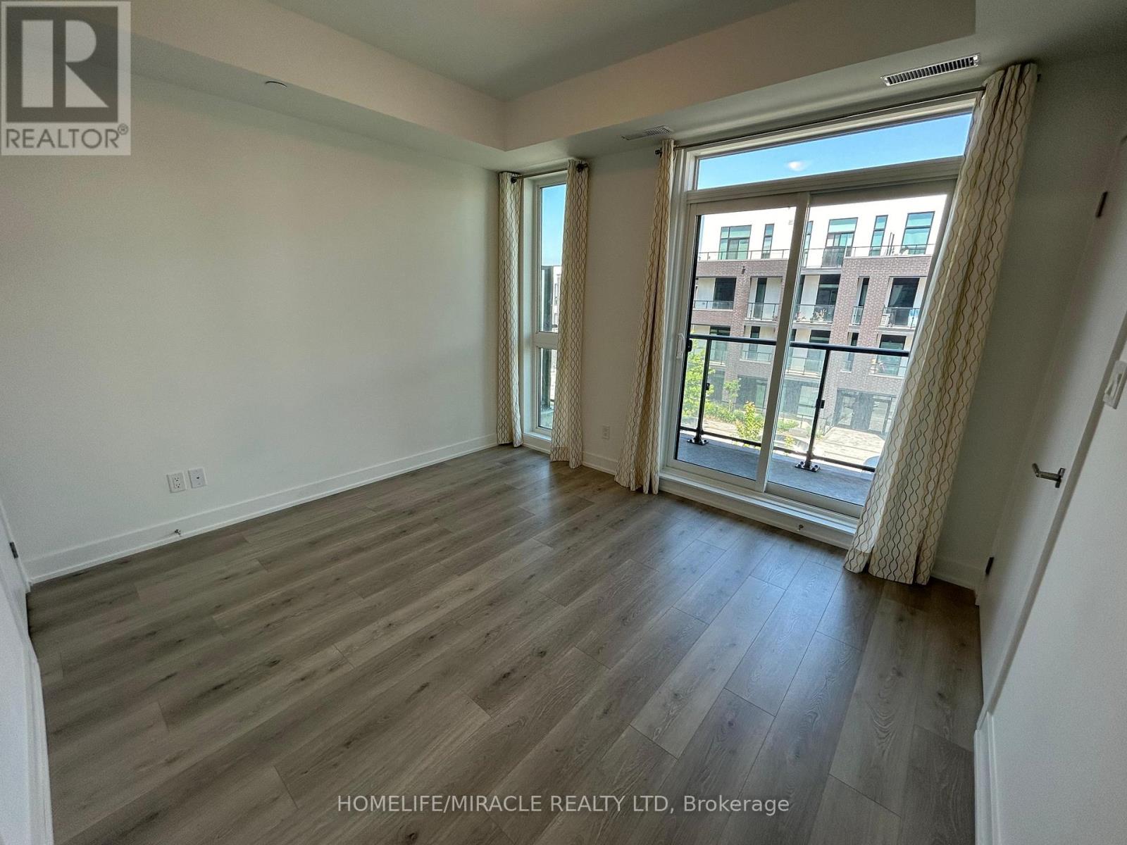 303 - 1 Climo Lane, Markham, Ontario  L6E 0L1 - Photo 7 - N12954514