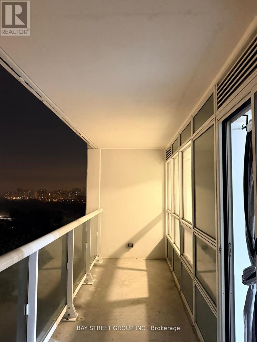 1602 - 10 Wilby Crescent, Toronto, Ontario  M9N 1E5 - Photo 13 - W12954480